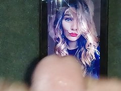 Gf of petitecoquine220 (user here on Xhamster)