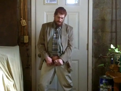 Str8 Israeli daddy jerk off in suit 4