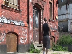 Big-dicked rubber muscle stud rough fucks cum hungry bottom