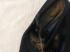 Piss in High Heels Pee