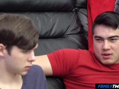 FamilyTwink - Gym Brother Bang his Lean Lil StepBrother