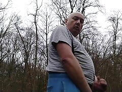 Daring masturbation by the fat moustachioed guy in the forest !