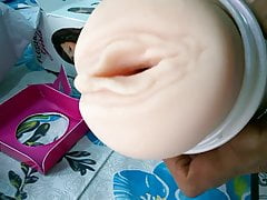 lisa FLESHLIGHT LOTUS (UNBOXING)