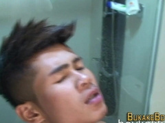 Chinese Gets Face Jizzed On