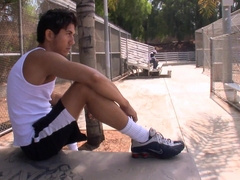 Young white twunk stud gets his arsehole spread by thick black salami