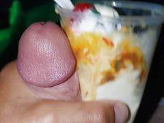 Slow Motion Ice Cream Sundae Cum