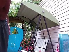 A day on the patio with icumoveru