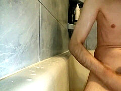 pissing together with nutting (playing in the douche ep. 1)