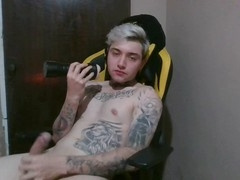 Rubber butt for some intense action