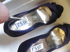 Pissing Purple Strappy Heels fm MrMessyshoes p2