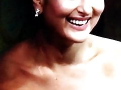 Cum tribute for kareena kapoor