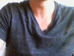 Grizzly Plays on Web cam