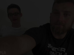 GayHoopla Vet Bryce Beckett Demonstrates Kingsley Kross How To Pulverize