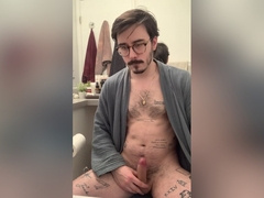 Bulging In My Robe And Jerking Off