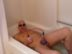 Gay Man Take A Bath