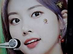 IZONE Hyewon cum tribute