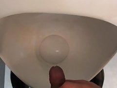 pee
