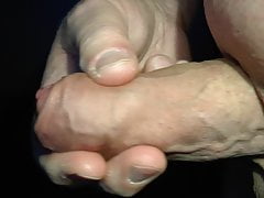 Bisschen gewichst (kein Sperma) 6