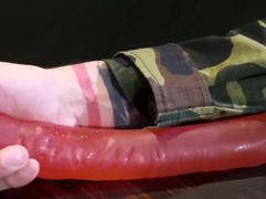 Joris Leonard and Rick Lennon: dildo size matters