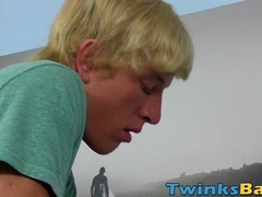 Twink receives a blowjob and barebacks his skinny masseur