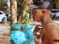 I gave it to a renowned influencer in my city!