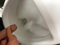 Ich beim Pissen