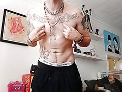 Alternative guy strips naked to show you his tattoos