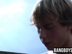 Alluring gentlemen blasting their cums after barebacking their bottom