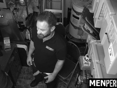 Suspected Shoplifter Becomes the Top, Stimulating Officer to Bottom - Menperps