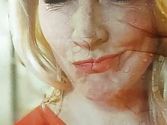 Judith in die Fresse gepisst