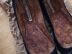 Cum on GF Flat Ballerinas (21. Shot)