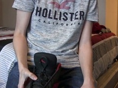 Jordan creampies and fucks fresh teen in sneakers