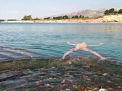 Floating body