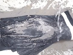 mess black 6 dress with wet ash....