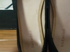 Cumshot my sis's shoes