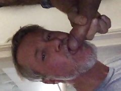 Daddy cummin in daddys mouth
