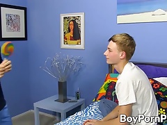 Hunter Starr wants to have workout with his hot bf Conner