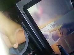 I masturbate seeing photos of Latina sexy