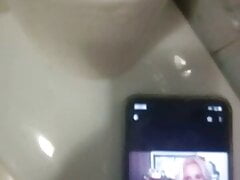 Cum tribute request for friend (HQofMaturePorn)