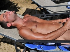 Justin Ryder feels just ride while jerking off outside