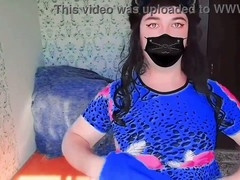 Chubby camgirl with a huge butt
