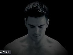 Alex Mecum Is Obsessed With Thyle Knoxx - Men.com