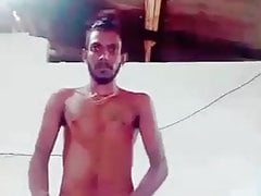 Sri Lankan tuk tuk guy wanking