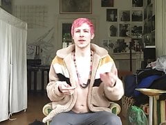 TWINK IS ALWAYS HUNGRY FOR RAW COCK