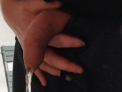 Uncut British guy pissing