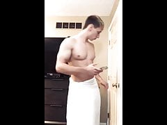Blond Muscle Guy FinDom
