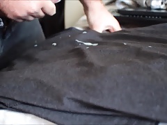 Nice slow motion cum on my bed