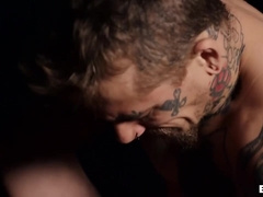 Men : American Doggy Sex In The Bed