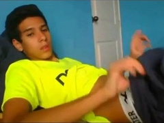 Latino Twink Shows Off When Jerking 2