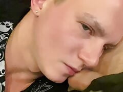 Home Evenings, Under the Movies, I Love to Lie on His Groin, Get His Cock, and Gently Kiss